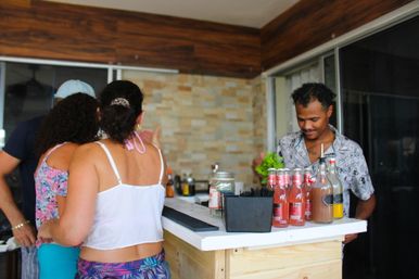 Ubar, the Mobile Bar that comes to U! image 12