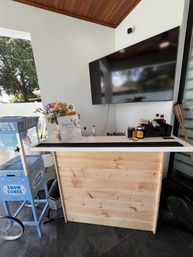 Ubar, the Mobile Bar that comes to U! image 9