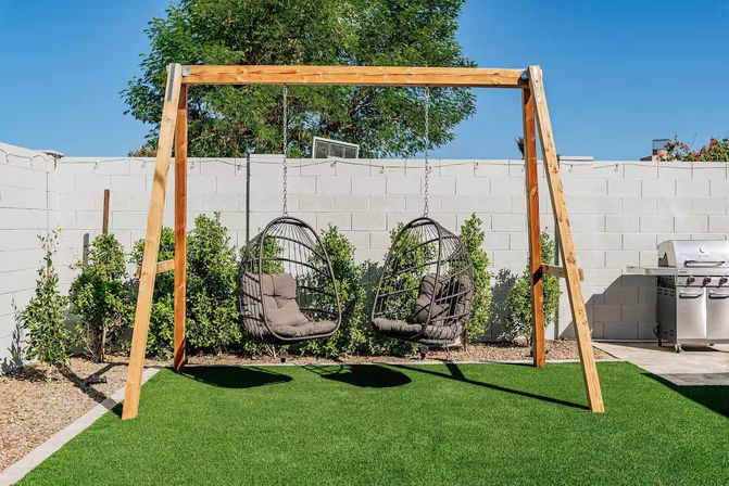 Casa Salute: Poolside Escape 5 Mins from Old Town image 6