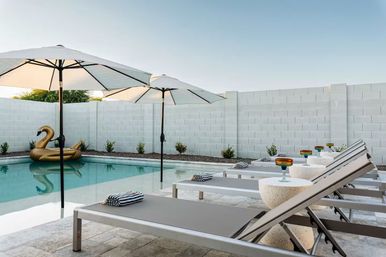 Casa Salute: Poolside Escape 5 Mins from Old Town image 12