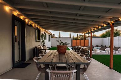 Casa Salute: Poolside Escape 5 Mins from Old Town image 7