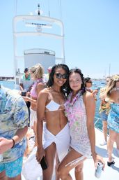 Private Bareboat Yacht Rental in San Diego for Up to 12 Passengers image 4
