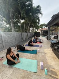 Yoga Baddies: Personalized Yoga Experience image 12