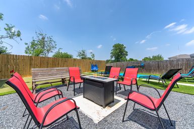 Backyard Bliss ATX Retreat: Pool, Arcade, Poker, Putting Green + Fire Pit image 3