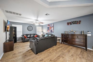 Backyard Bliss ATX Retreat: Pool, Arcade, Poker, Putting Green + Fire Pit image 19