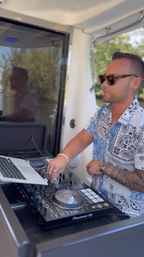 Hire a House DJ to Elevate Your Bachelorette Party Experience: DJ London image 2