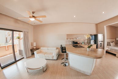 Blarney Castle Inn: Boutique Resort with Castle Vibes + Sea Views image 15