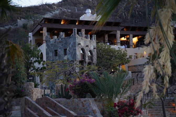 Blarney Castle Inn: Boutique Resort with Castle Vibes + Sea Views image 28