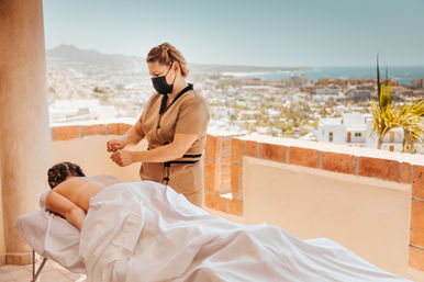 Blarney Castle Inn: Boutique Resort with Castle Vibes + Sea Views image 19
