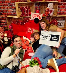 Karaoke Party Tours: Food, Music & Unforgettable Vibes image 5