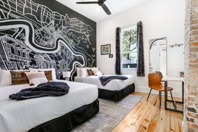 Tropical Oasis Near French Quarter with Heated Pool & Local Art image 14