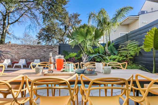 Tropical Oasis Near French Quarter with Heated Pool & Local Art image 3