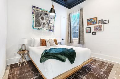 Tropical Oasis Near French Quarter with Heated Pool & Local Art image 19