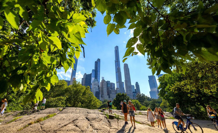 Private NYC Tours: Custom Itineraries for Bachelorettes & Other Groups image 4
