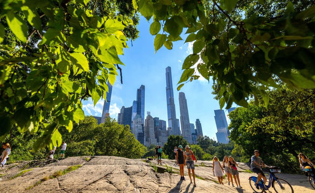 Private NYC Tours: Custom Itineraries for Bachelorettes & Other Groups image 4