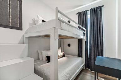 The Revelry: Luxurious All Suite Hotel in the Heart of NOLA image 11