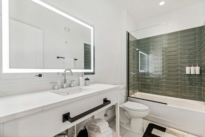 The Revelry: Luxurious All Suite Hotel in the Heart of NOLA image 23