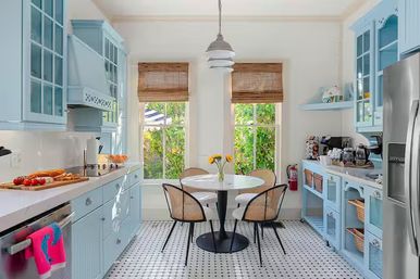 Historic Bradenton 6BR Estate with Heated Saltwater Pool & Game Room image 42