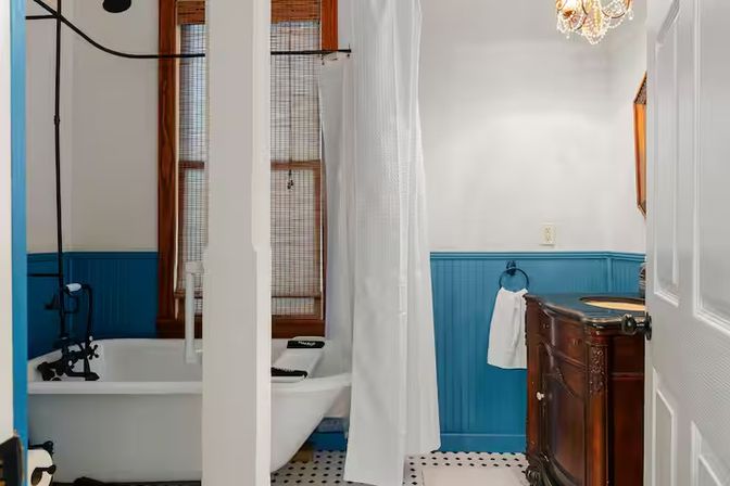 Historic Bradenton 6BR Estate with Heated Saltwater Pool & Game Room image 30