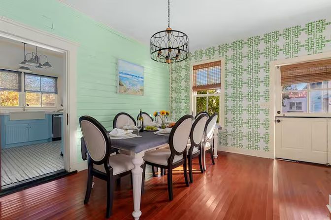 Historic Bradenton 6BR Estate with Heated Saltwater Pool & Game Room image 32