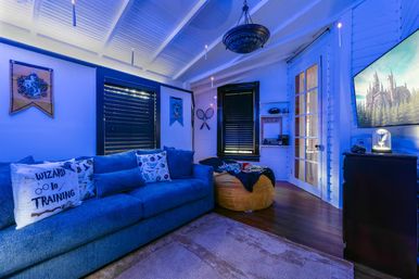 Historic Bradenton 6BR Estate with Heated Saltwater Pool & Game Room image 45