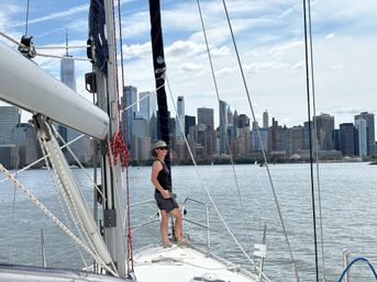 Sail the City. See the Lights - Bachelorette, Proposals, Birthday, Anniversary, Friends & Family image 6
