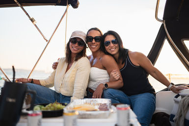 Sail the City. See the Lights - Bachelorette, Proposals, Birthday, Anniversary, Friends & Family image 3