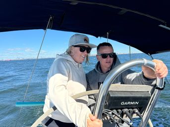 Sail the City. See the Lights - Bachelorette, Proposals, Birthday, Anniversary, Friends & Family image 5