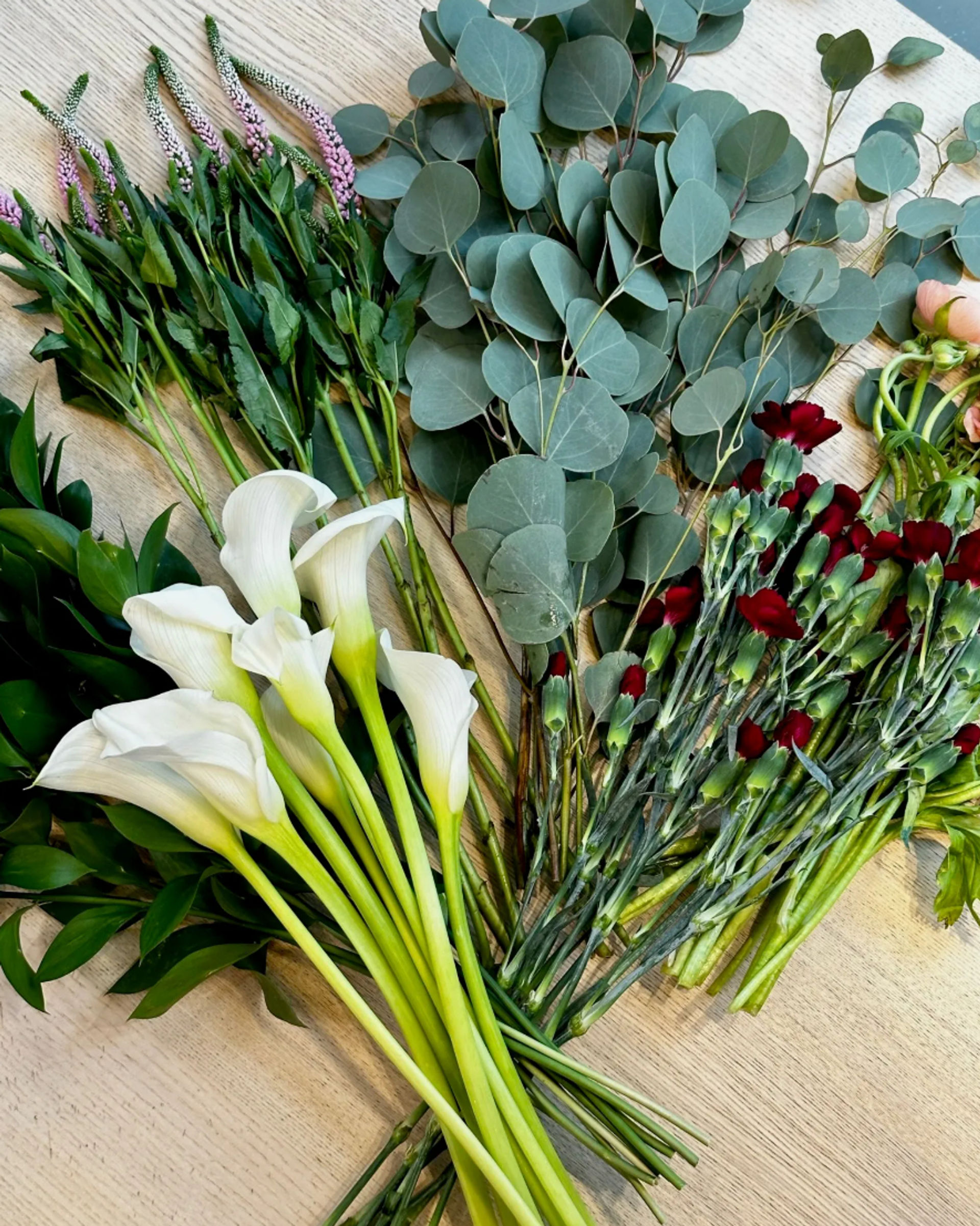 DIY Floral Arranging by Relume image 1