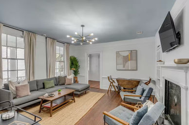 The Palmetto House in Historic Downtown Charleston: 3 Blocks to King St!  image 12
