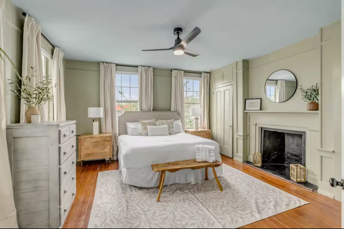 The Palmetto House in Historic Downtown Charleston: 3 Blocks to King St!  image 5