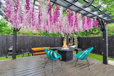 Bloom House HTX: Floral-Themed Downtown Home with Hot Tub, Chef, Massage & Mixology Class image 47