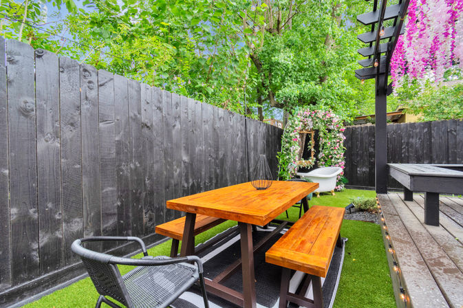 Bloom House HTX: Floral-Themed Downtown Home with Hot Tub, Chef, Massage & Mixology Class image 53