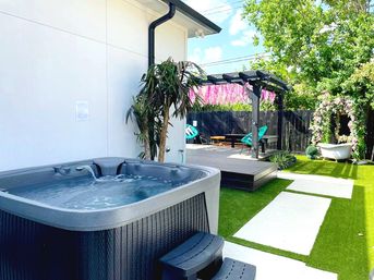Bloom House HTX: Floral-Themed Downtown Home with Hot Tub, Chef, Massage & Mixology Class image 57
