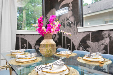 Bloom House HTX: Floral-Themed Downtown Home with Hot Tub, Chef, Massage & Mixology Class image 15