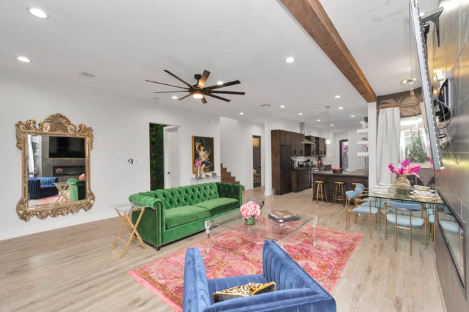 Bloom House HTX: Floral-Themed Downtown Home with Hot Tub, Chef, Massage & Mixology Class image 13