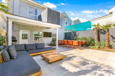 Magnificent Outdoor Paradise: Heated Pool & Spacious Hangout Areas image 30