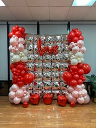The Glam Balloon Booth Experience: Digital Photo Booth & Custom Backdrop for Your Event image 3