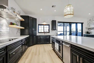 The Ultimate Vegas Villa: UFC Mansion with Pool, Gym & Game Room image 6