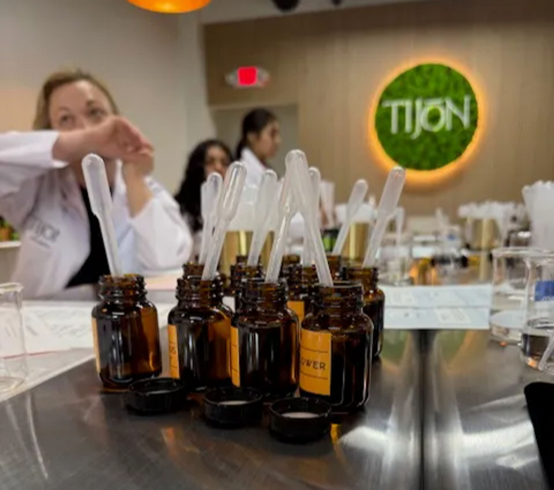 The Bride’s Tribe Signature Scent: Create a Custom Perfume or Cologne image 1