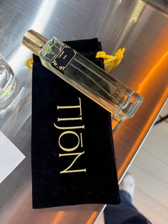 The Bride’s Tribe Signature Scent: Create a Custom Perfume or Cologne image 6