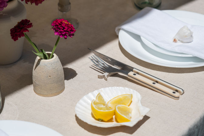 Luxury Pop-Up Picnic: Curated Tablescapes & Setup image 8