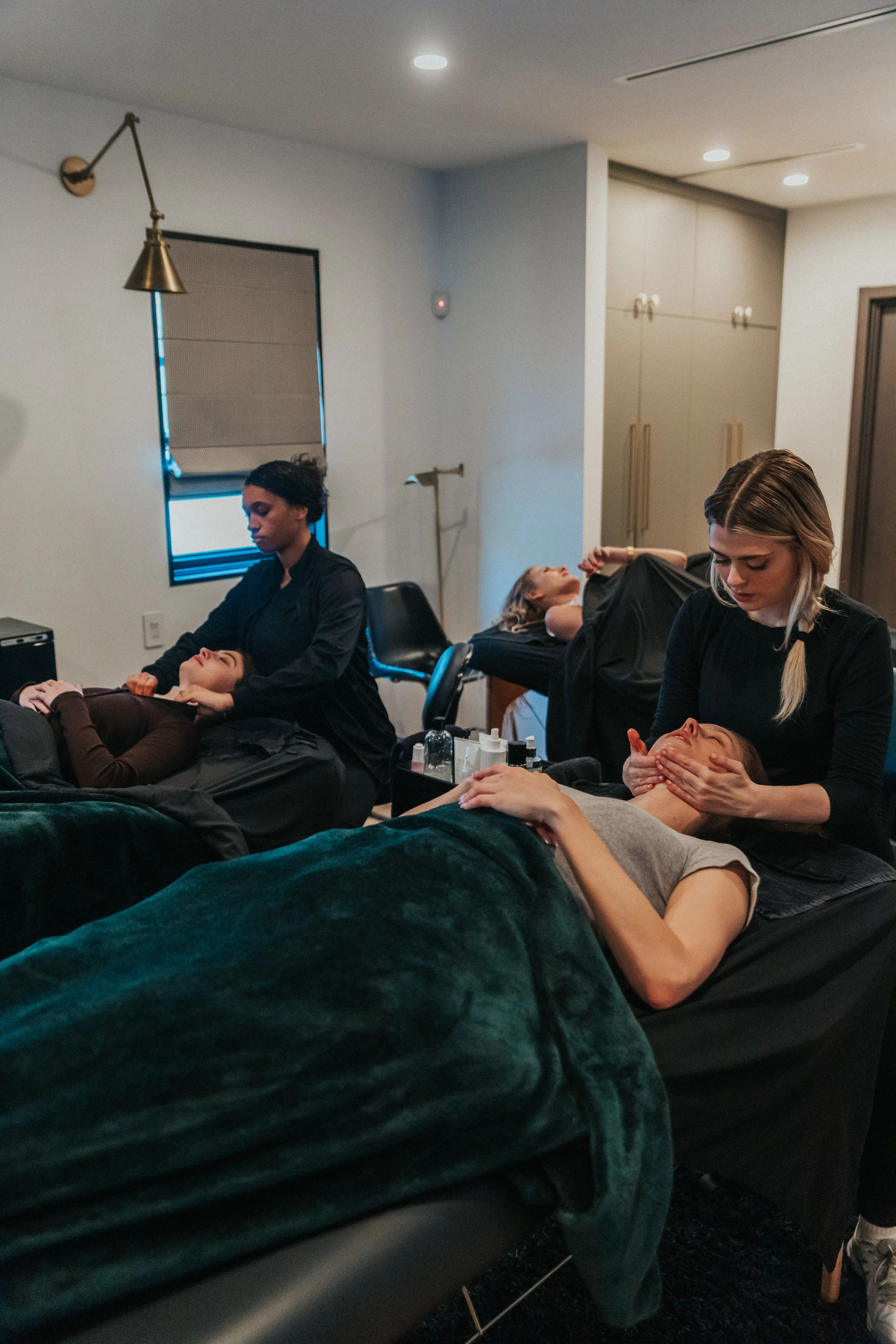 Upkeep’s Glow Up Party: Mobile MedSpa with Customizable Botox Treatments, Red Light Therapy & More image 2