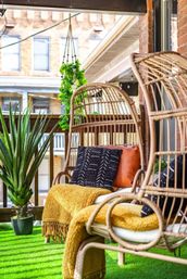 Jungle Casa: Stylish Upstairs Retreat with Private Patio image 10