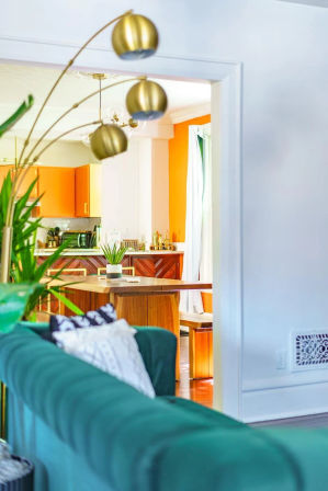 Jungle Casa: Stylish Upstairs Retreat with Private Patio image 22