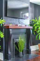 Jungle Casa: Stylish Upstairs Retreat with Private Patio image 28