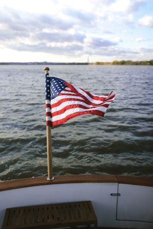 Patriot by Nautiste: Private Yacht Dining & DC Waterfront Views image 18