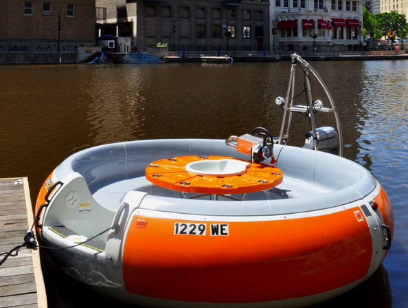 Donut Boat Experience: A Floating Bar You Get to Drive image 3