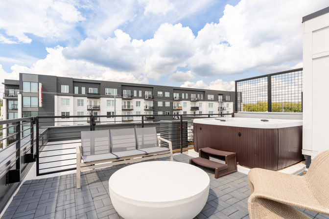 Nora at The Lucy: Luxury Home with Rooftop Hot Tub & Skyline Views image 10
