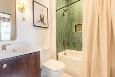 Nora at The Lucy: Luxury Home with Rooftop Hot Tub & Skyline Views image 14